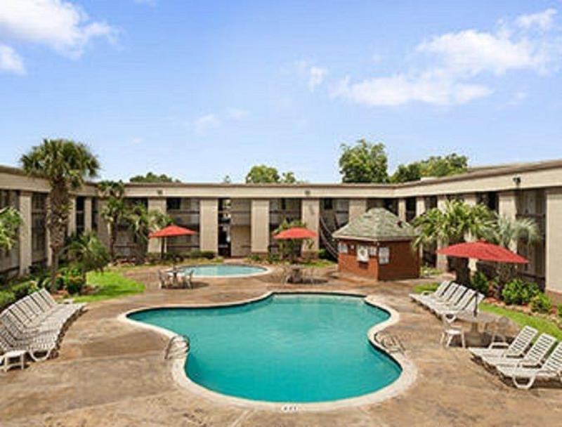 Travelodge By Wyndham New Orleans Harvey Hotel Dış mekan fotoğraf
